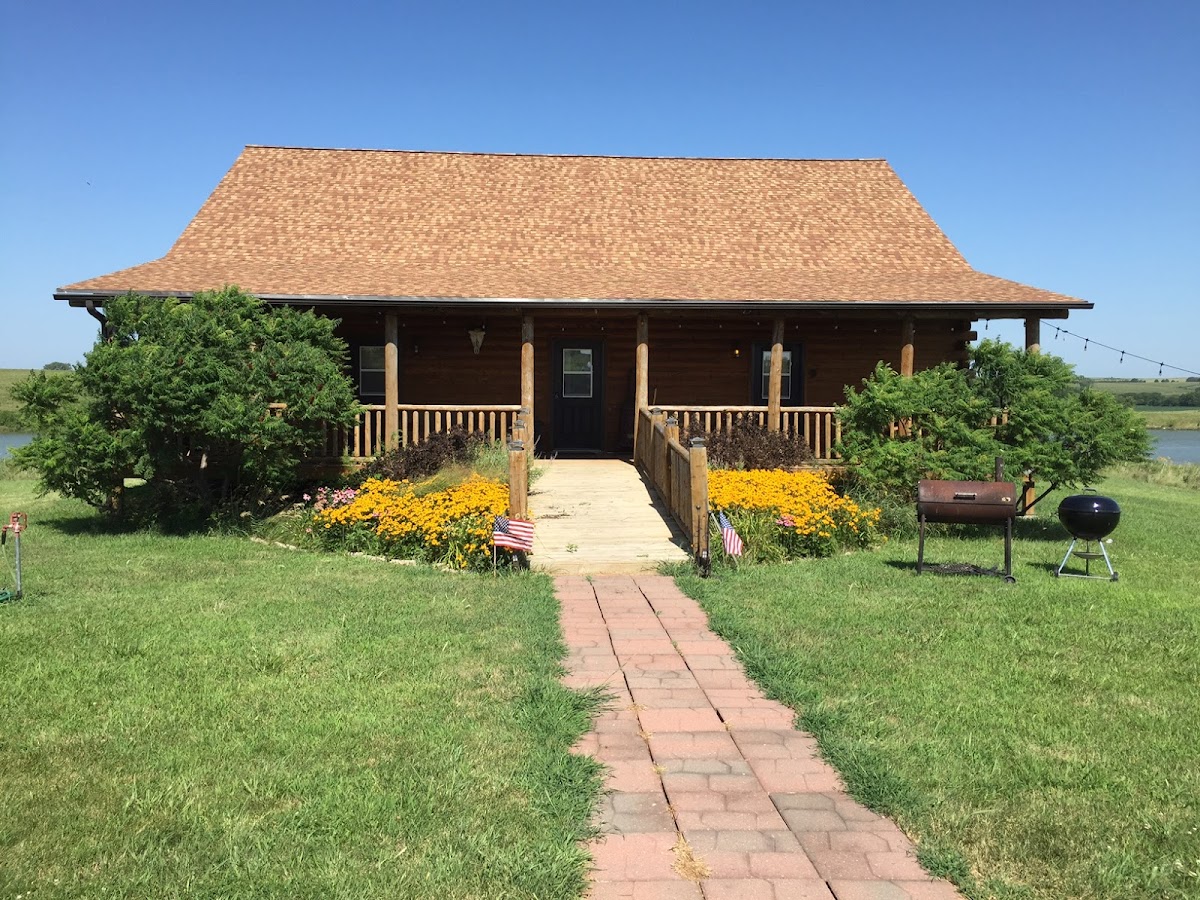 Big Blue Ranch and Lodge