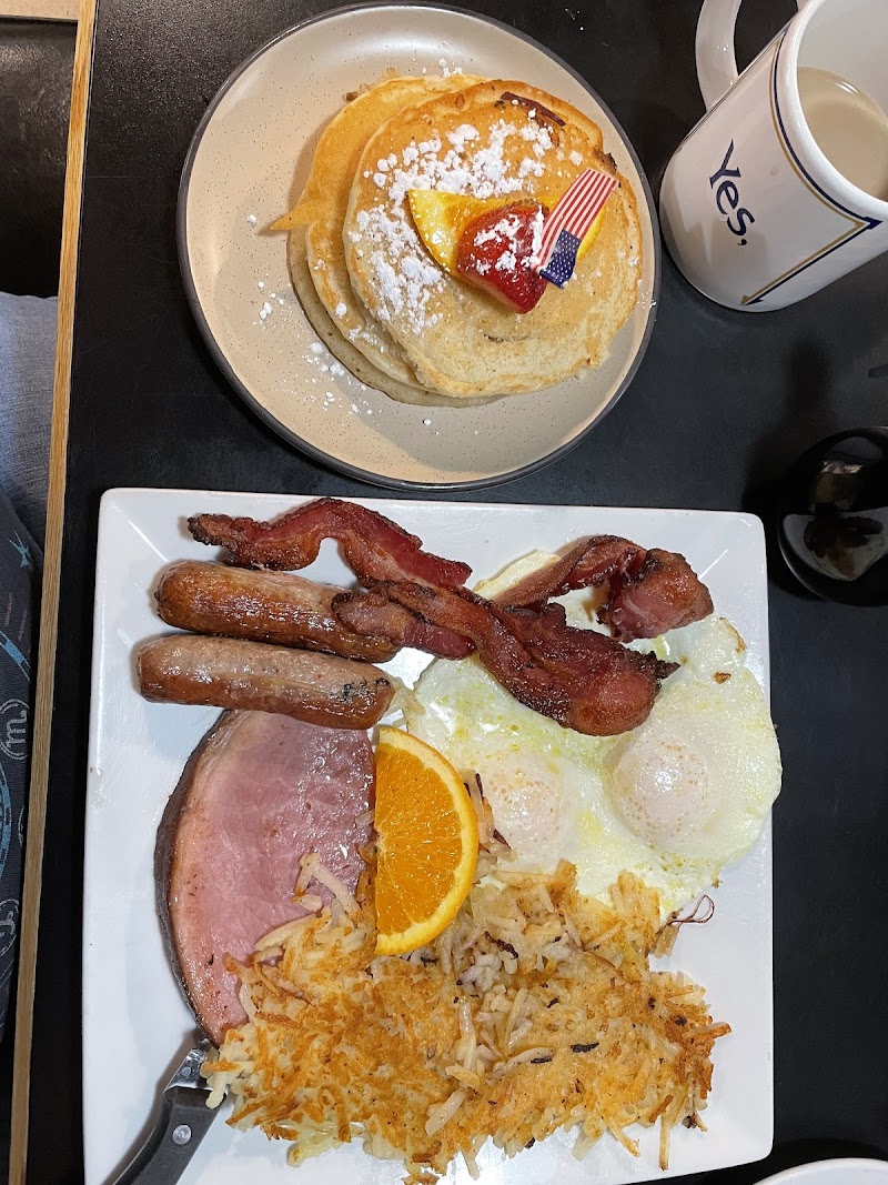 The Wooden Derrick Cafe photo 4