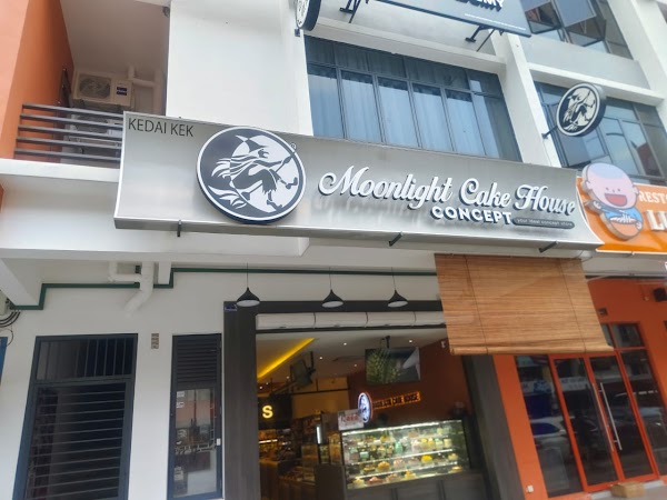 Moonlight Cake House (Permas Jaya)
