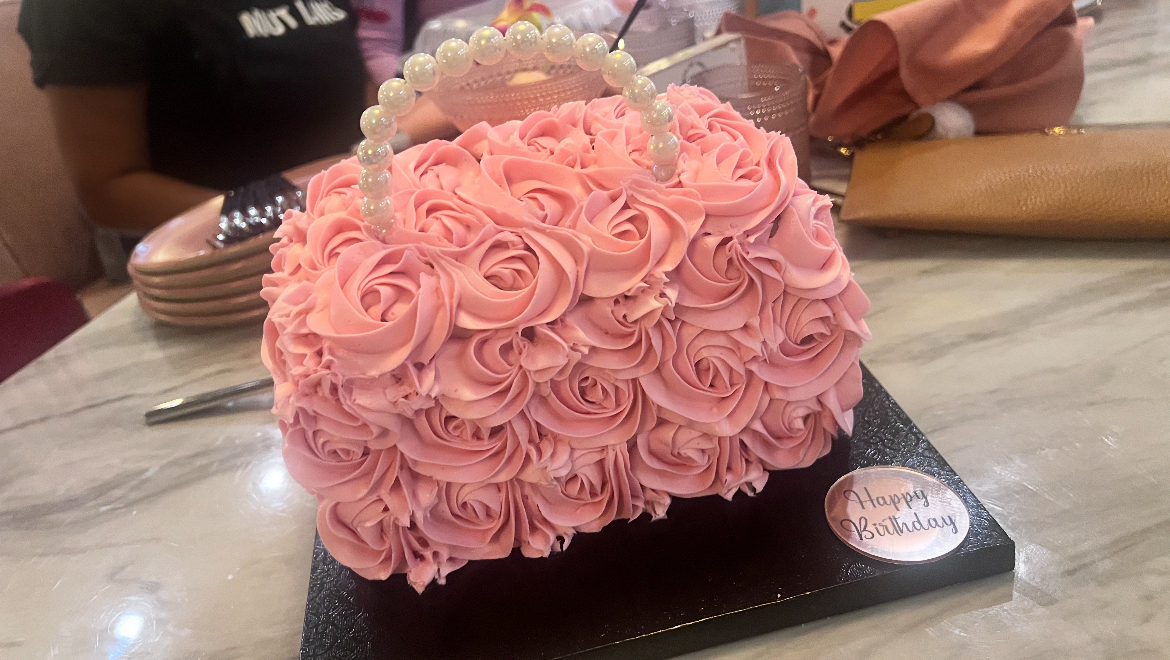 LimitlessDelights Custom Cakes & Treats: Google Places image 2