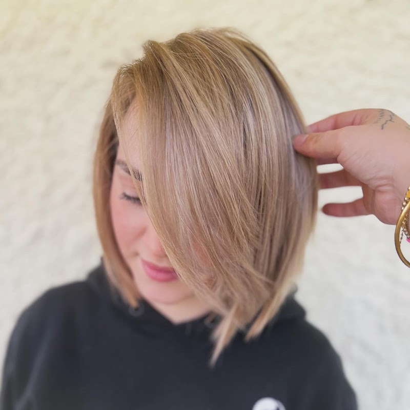 LAETITIA PEREZ (COIFFURE DE L'AME) — photo 4