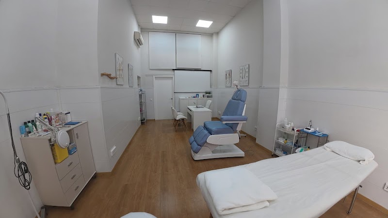 Clínica Alt Benestar - Podología y Fisioterapia