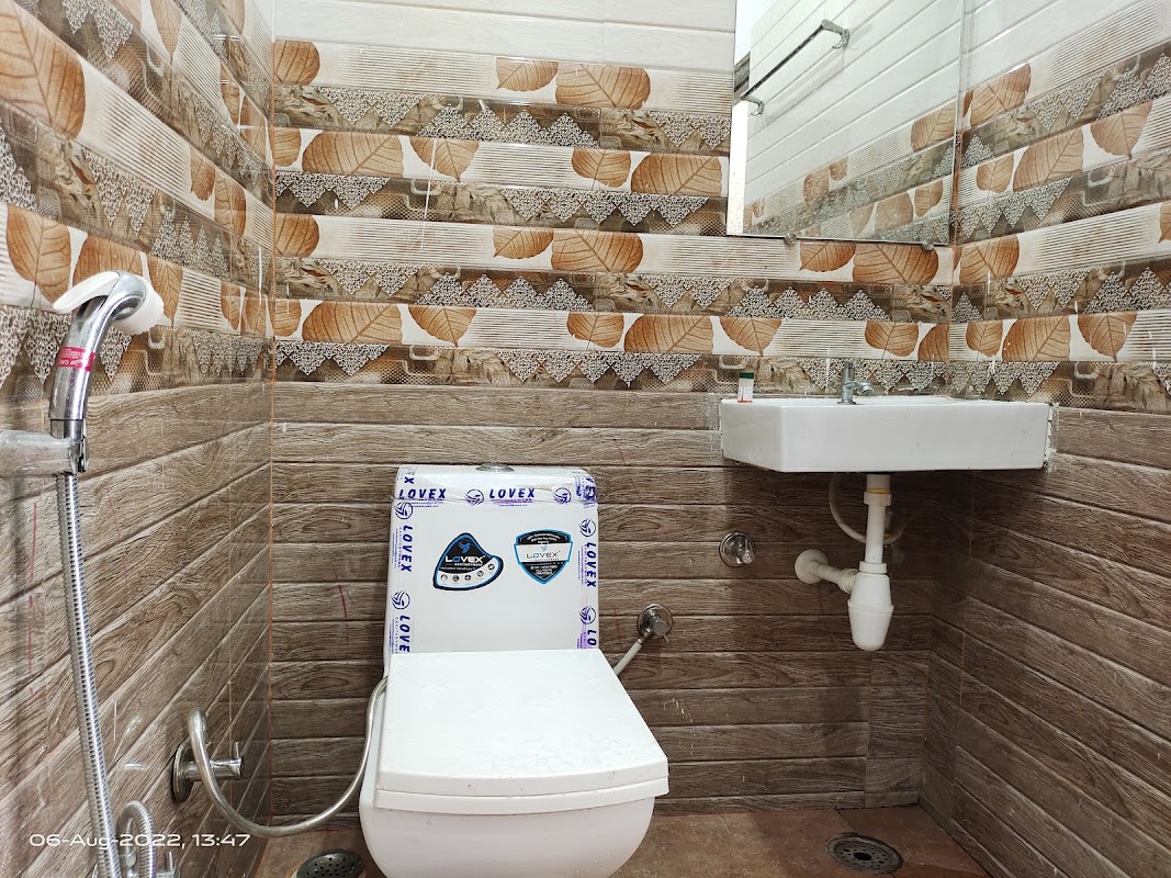 OSHO Villa Home Stay & Meditation Center