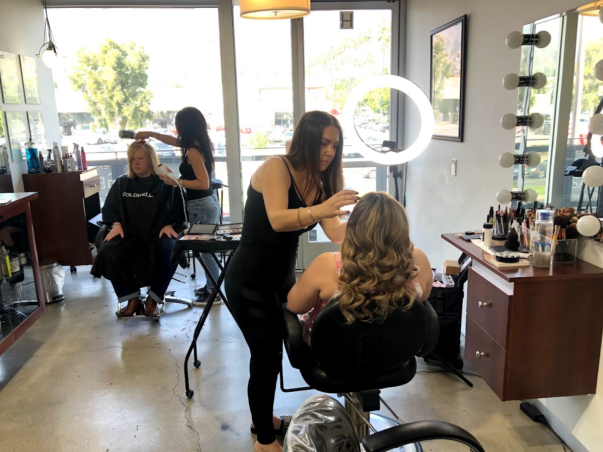 Lavish Beauty Lounge: Google Places image 1