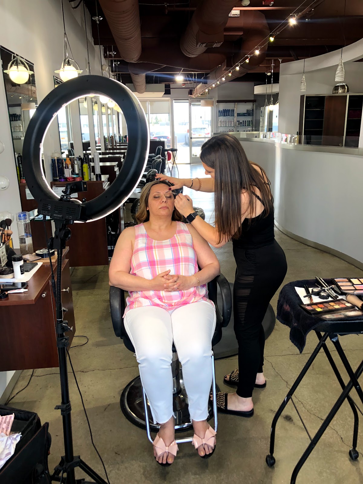 Lavish Beauty Lounge: Google Places image 3