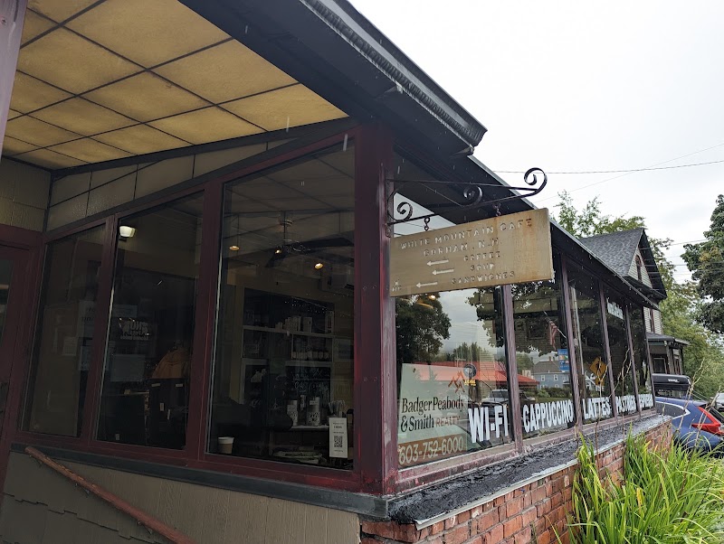 White Mountain Cafe & Bookstore photo 1