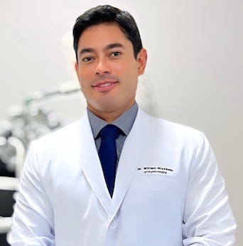 Dr William Miyasato Oftalmologista