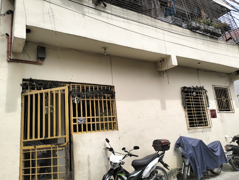 Aling Cora's Room For rent