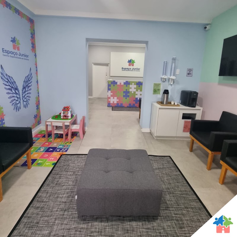 Foto de Espaço Junior - Centro Especializado em Autismo | Joinville | Bucarein