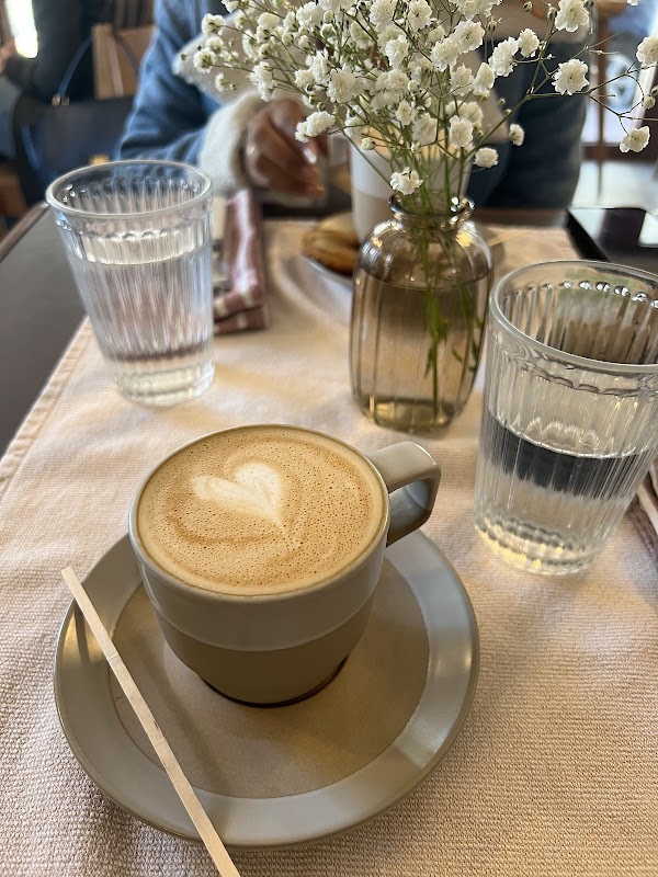 Tina in the Gables photo 5