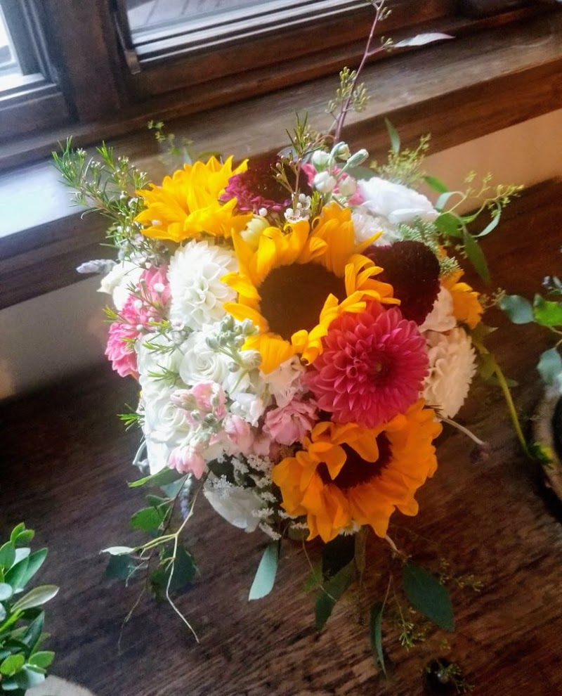 SANCTUARY Florist