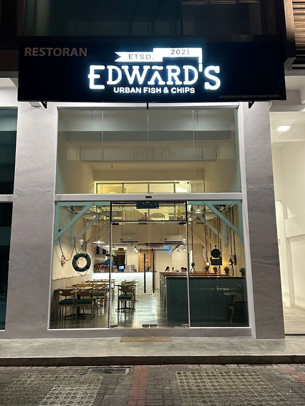 Edward's Urban Fish & Chips (Permas City) - Photo 1