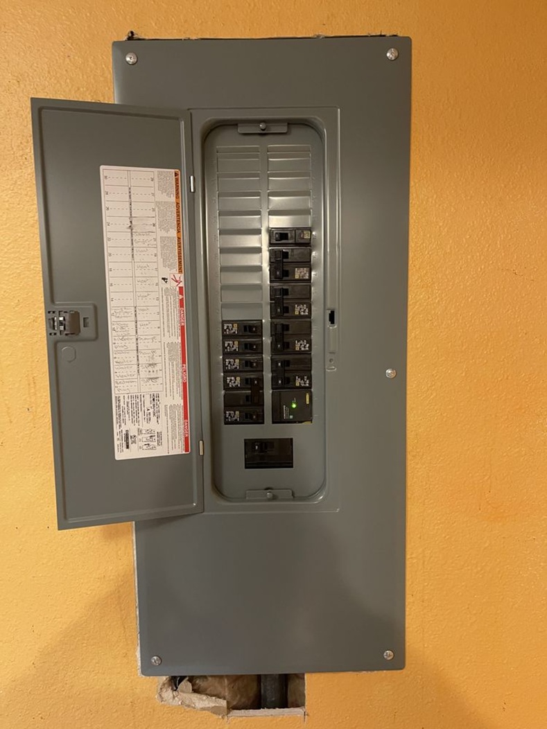 Electrical ‎‎G‎‎‎‎a‎‎r‎‎‎‎a‎‎‎‎g‎‎e - Electrician in Beverly Hills