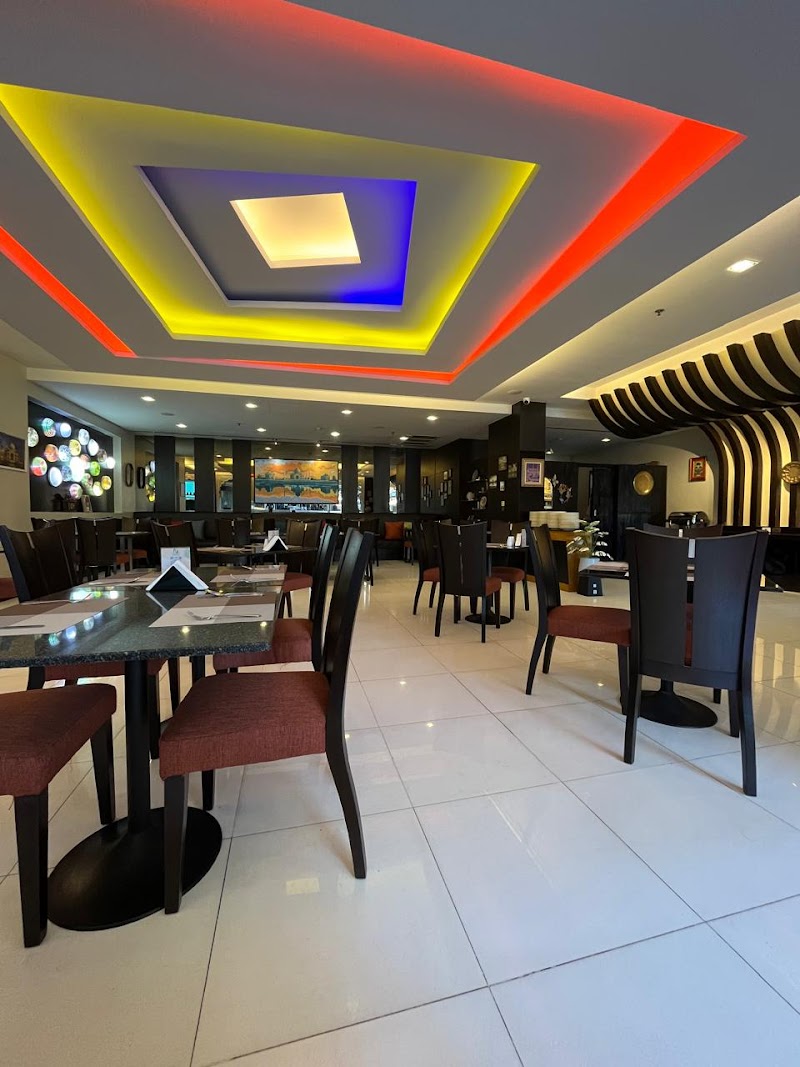 Sara Restaurant photo 4