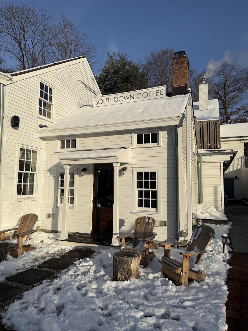 Southdown Coffee - Glen Cove photo 4
