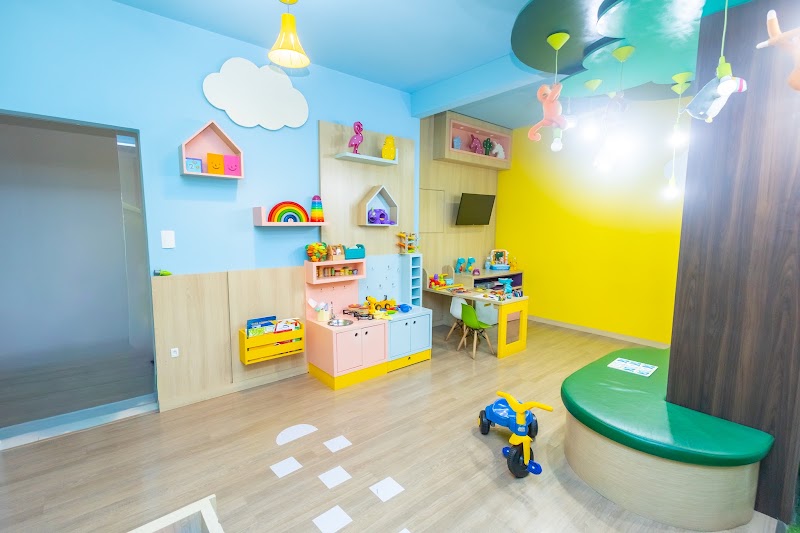 Foto de Dra. Renata Coelho Gomes Pediatra para Desenvolvimento Infantil e TEA Joinville
