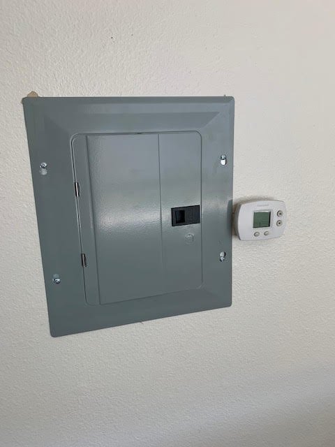 BrightBeam Electricians - Electrician in Los Angeles