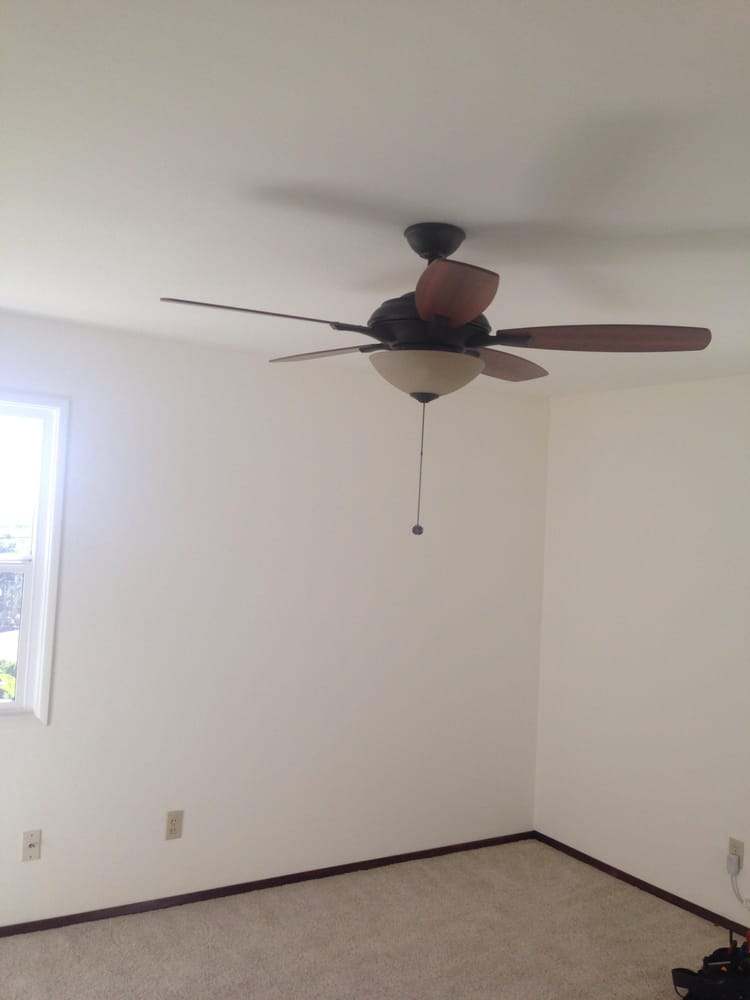 BrightBeam Electricians - Electrician in Los Angeles