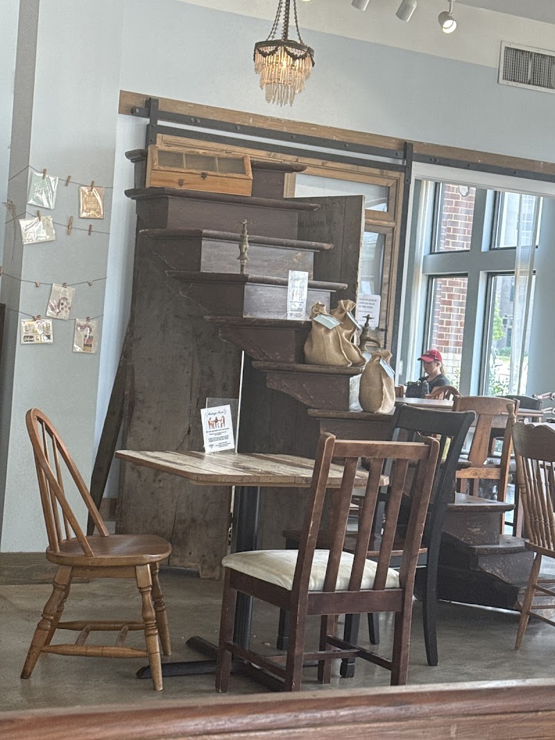 Heritage House Coffee Riverfront photo 3