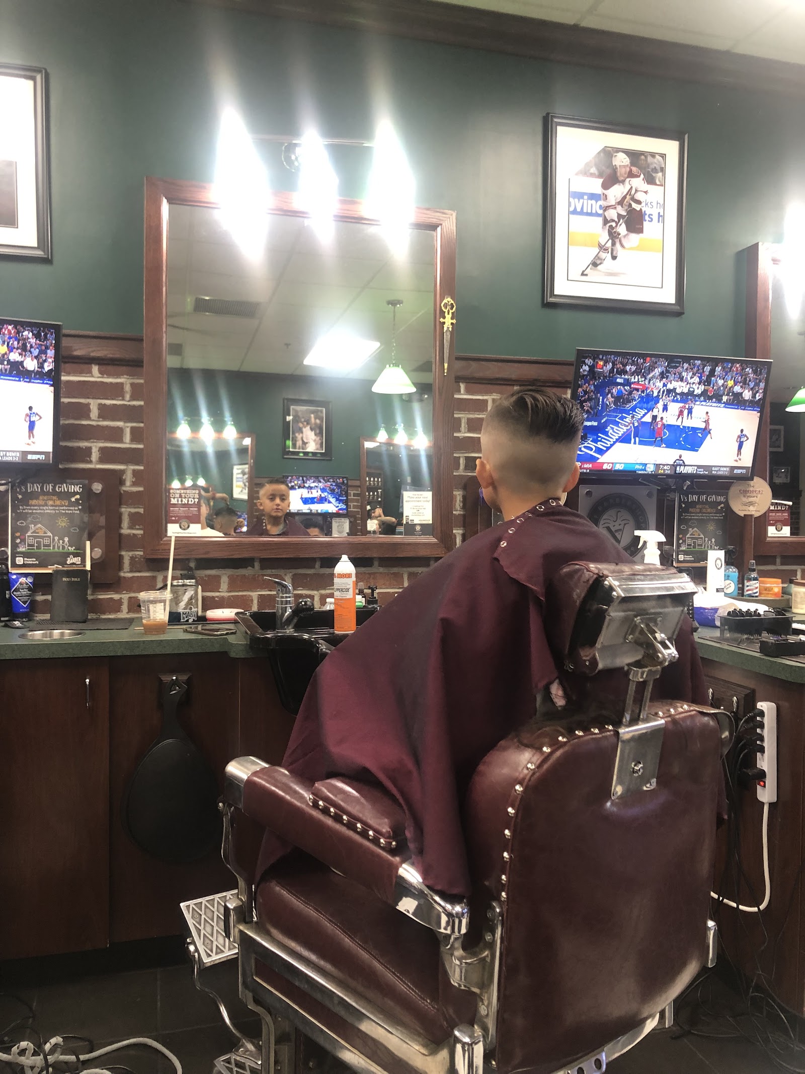 V's Barbershop - Gilbert photo 2