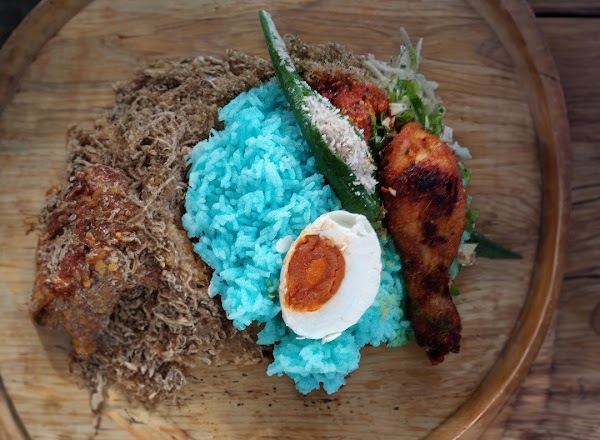 Gerai Nasi Kerabu Puteri Puteri Sarapan Pagi Nasi - Photo 1