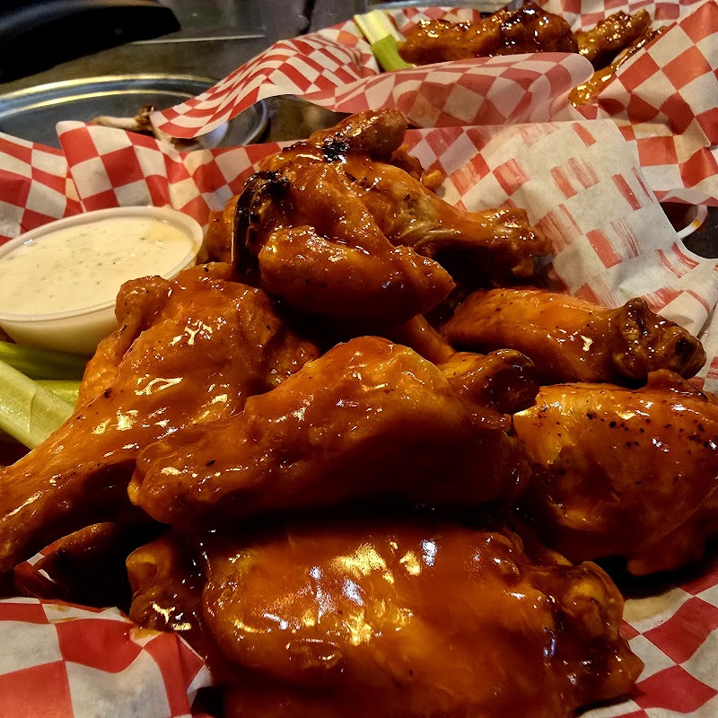 Famulari's Pizzeria: Hanahan photo 2