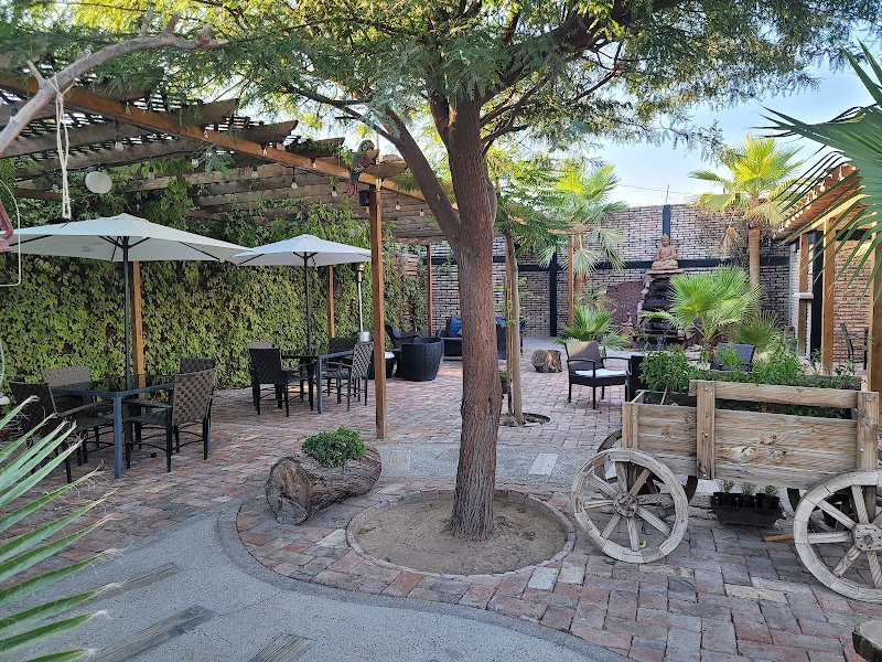 Yomys cafe jardin photo 3