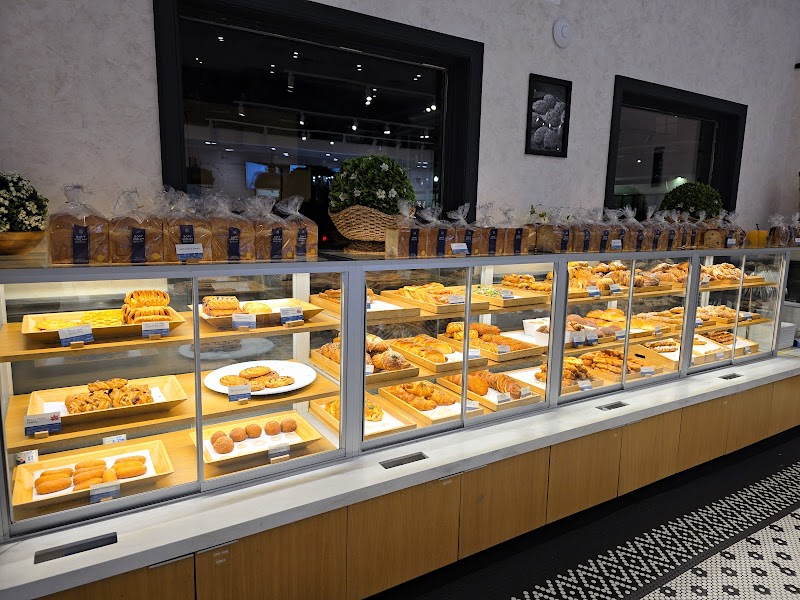 Paris Baguette photo 1
