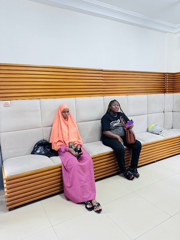 Douala Clinic - Photo 9