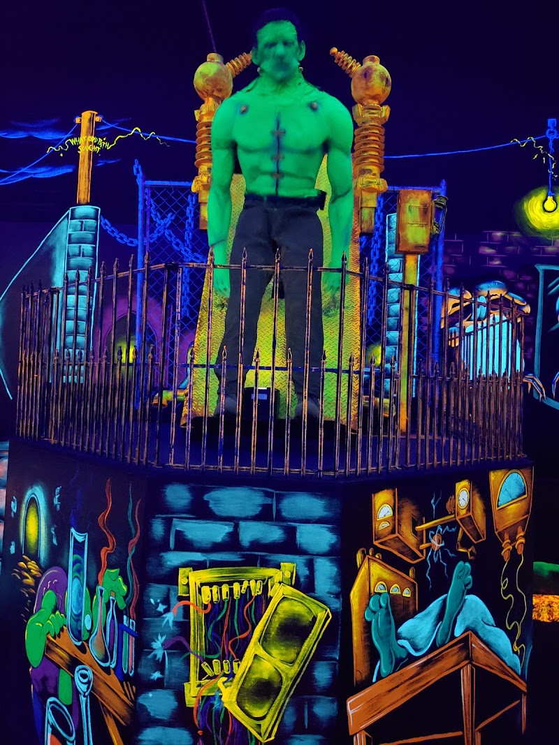 Monster Mini Golf banner