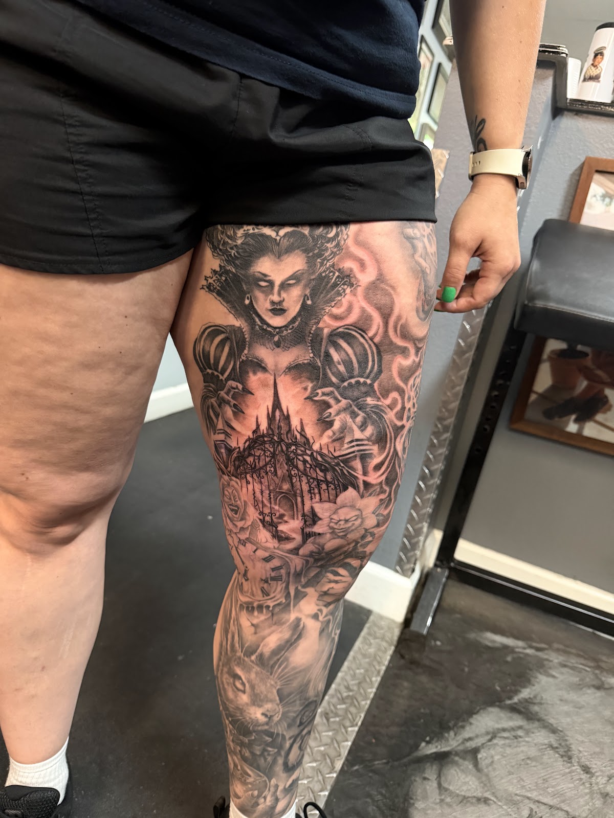 9 Line Tattoo tattoo work — photo 2