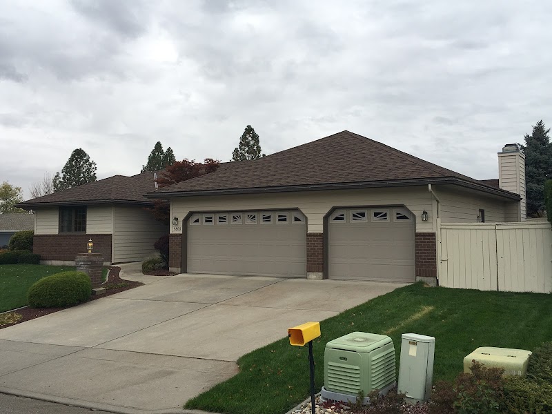 20/20 Exteriors photo 1