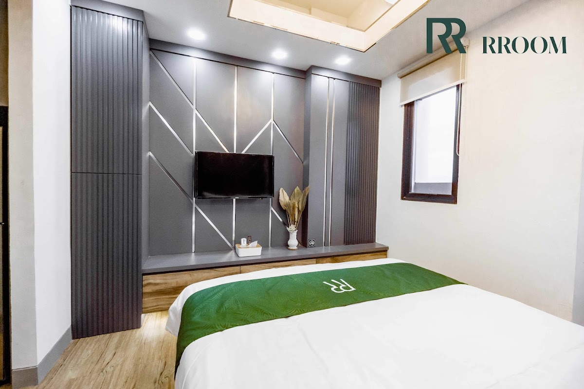 R ROOM SEWA APARTEMEN BEGAWAN