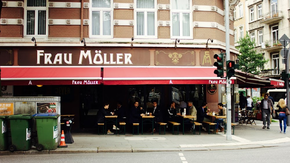 Frau Möller fotoğraf 1