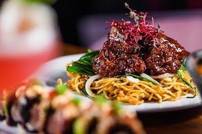 TEN Sushi + Cocktail Bar photo 3