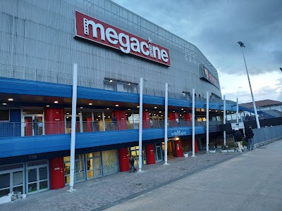 Megacine