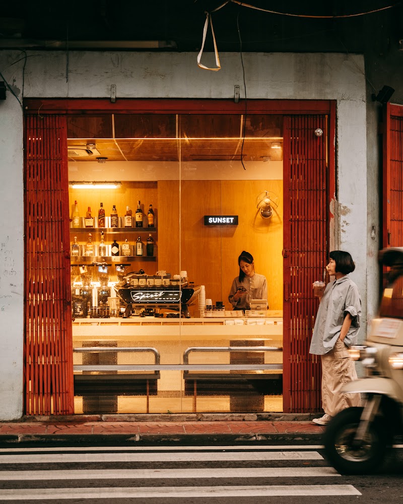 Sunset Coffee Roaster (Talat Noi)