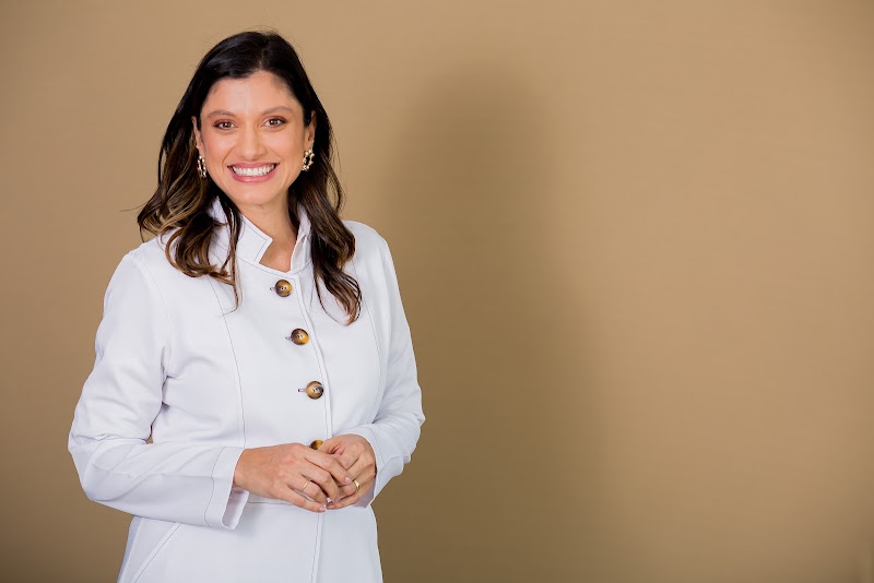 Dra. Julia Garcia - Ortodontista | Adulto e infantil | Barra da Tijuca