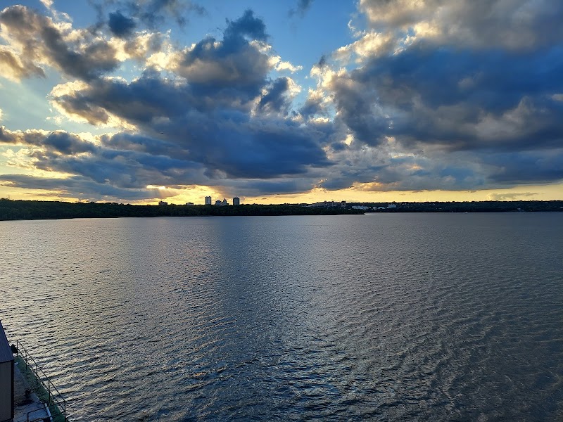 Par-A-Dice Hotel Casino photo 8