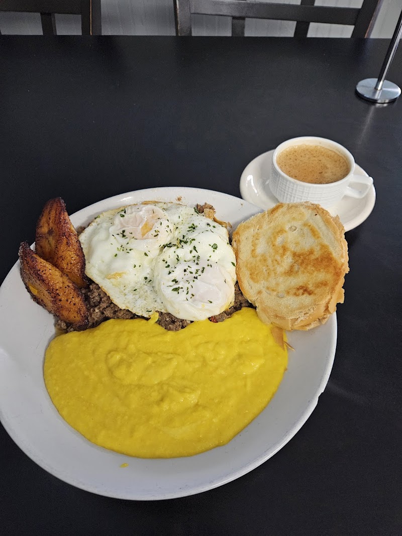 Breakfast in Havana photo 3