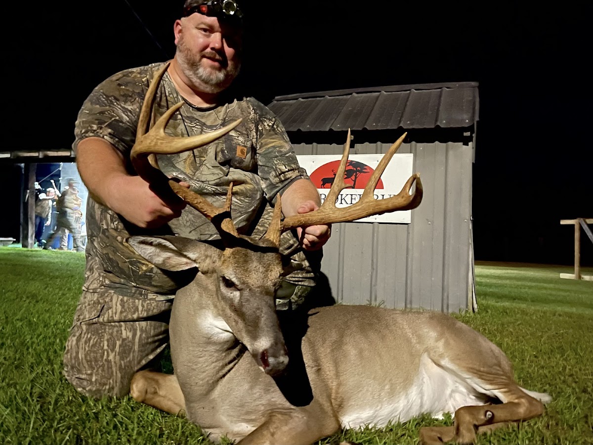 Cherokee Run Hunting Lodge