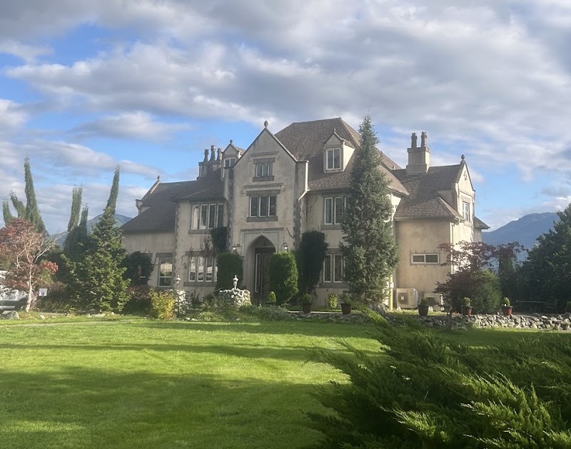 Willowbrook Manor English Teahouse and Farm Stay photo 1