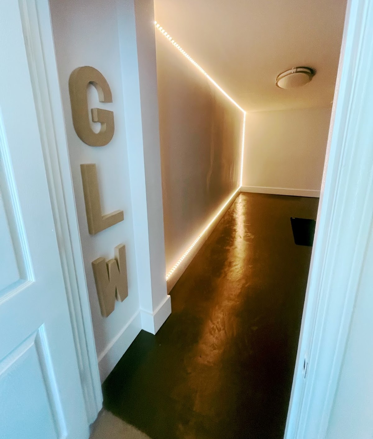 GLW HOT YOGA + CUPPING BOUTIQUE LLC photo 4