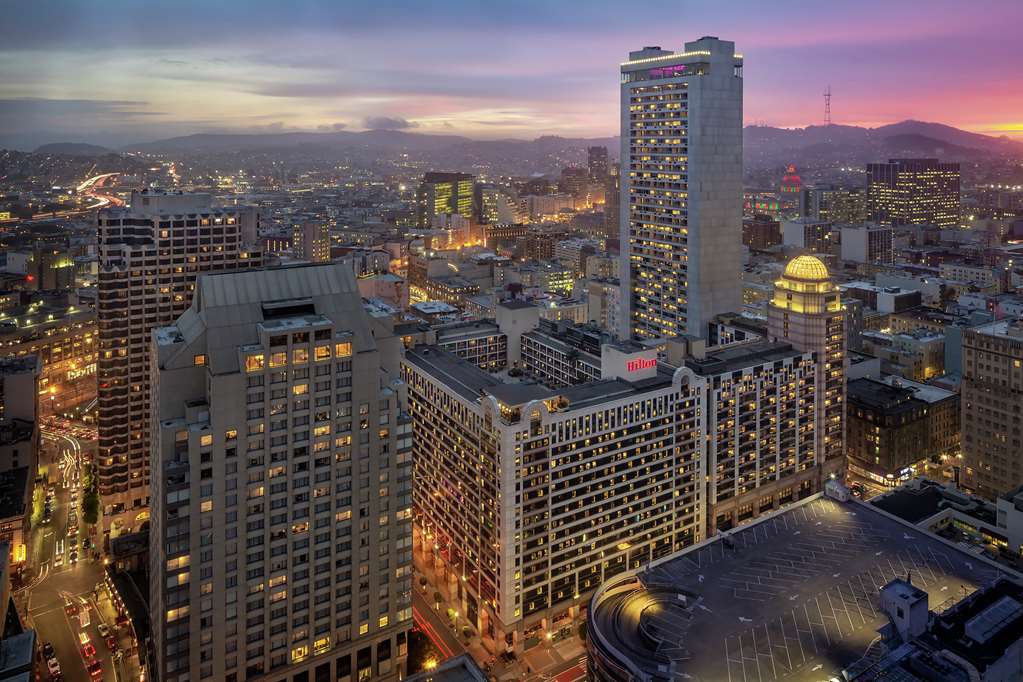 Hilton San Francisco Union Square, dog-friendly hotel in San Francisco