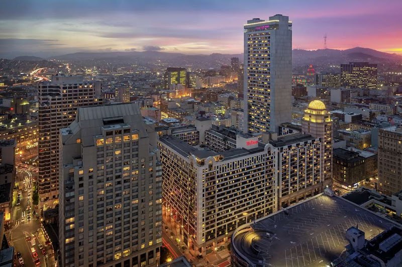 Prime Union Square location with easy transit access