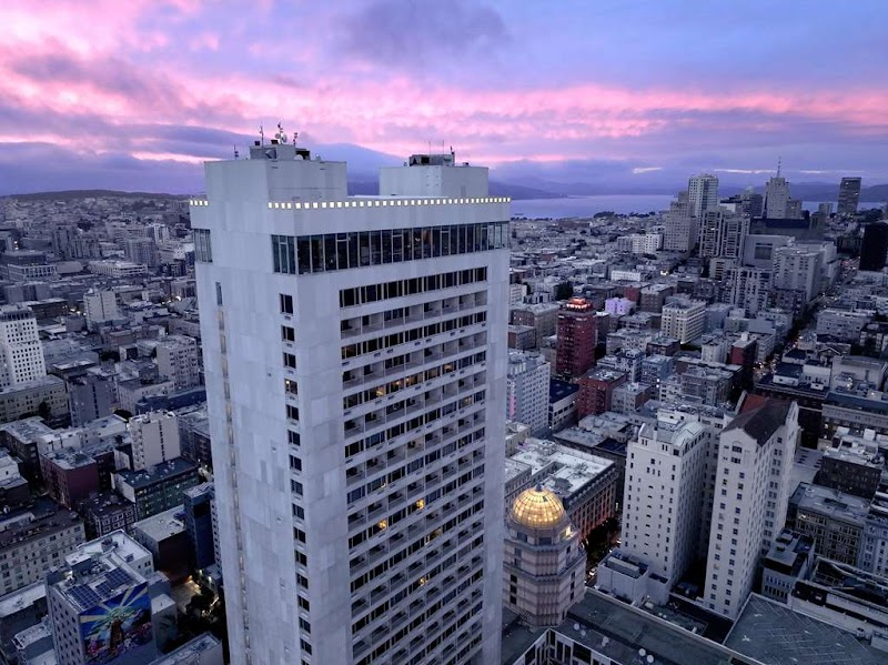 46th-floor cityscape lounge with panoramic views