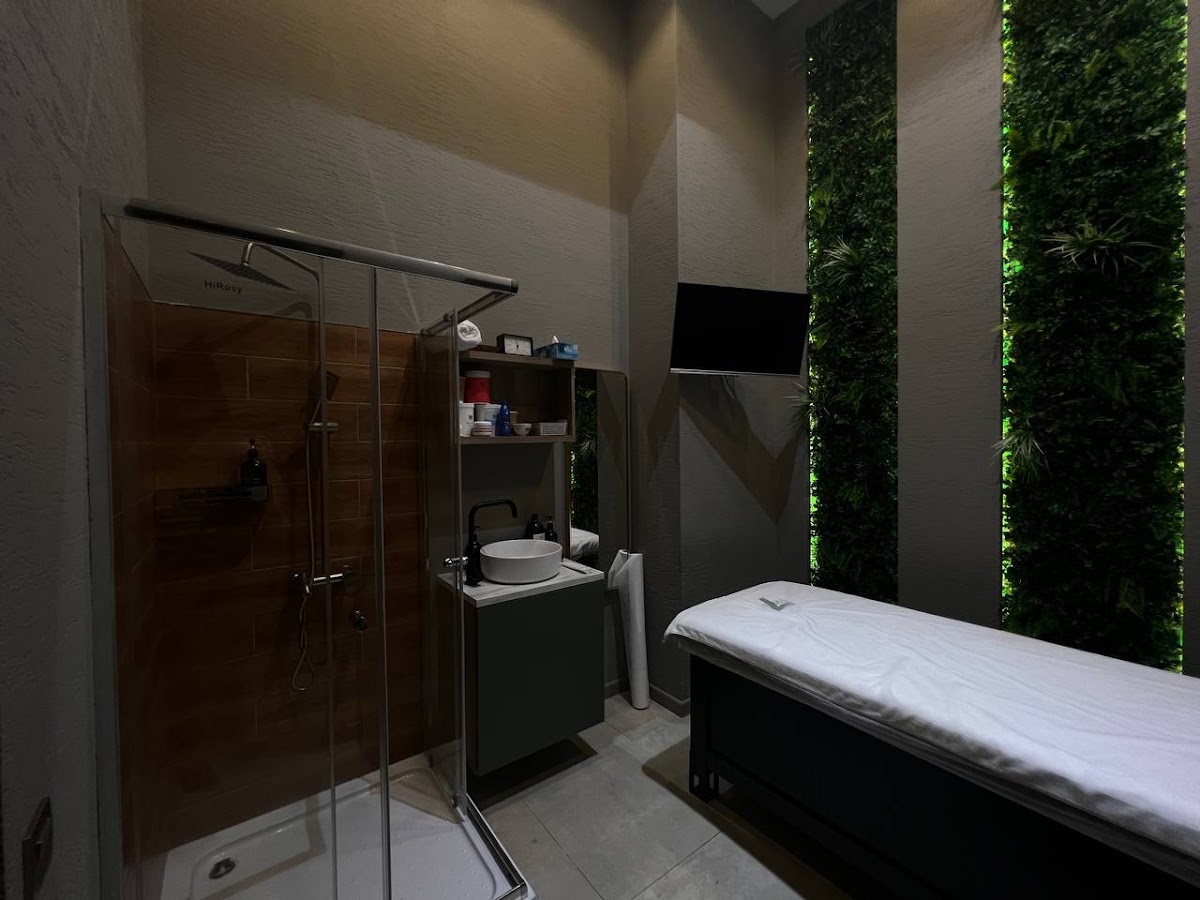 Fresh 7 massage center 3