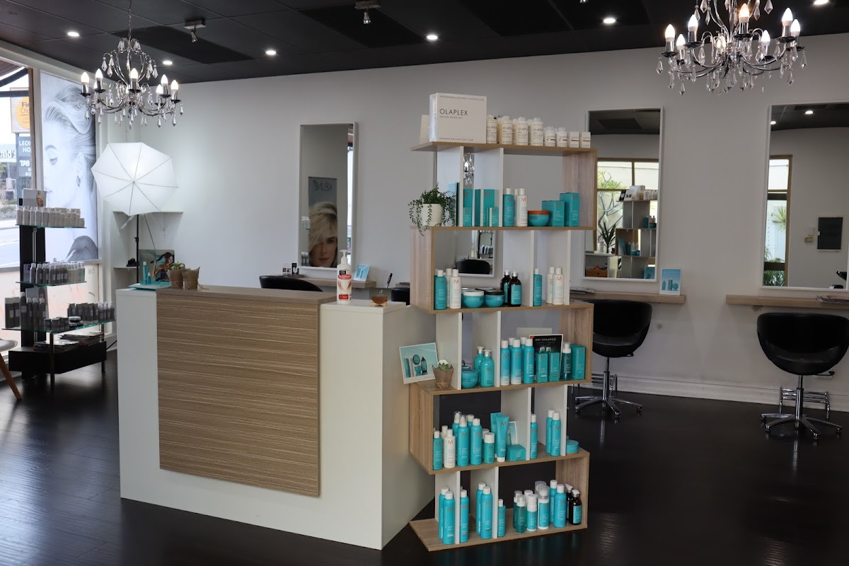 Mo-Star Hair Boutique photo 1