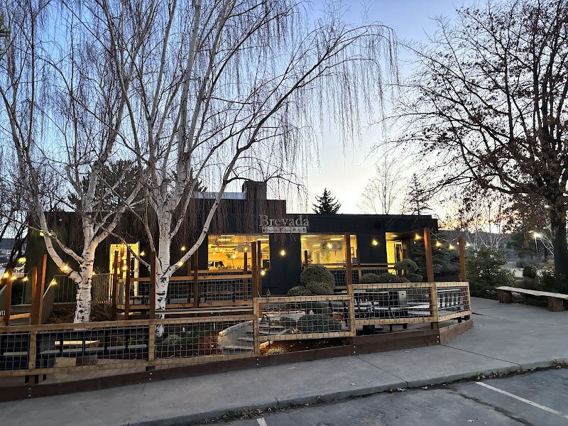 Brevada - Café, Bistro, Pub, Social House, Ice Cream photo 3