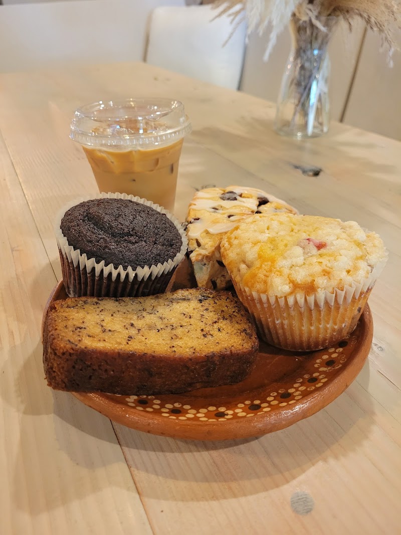 Monarch Art Cafe photo 2